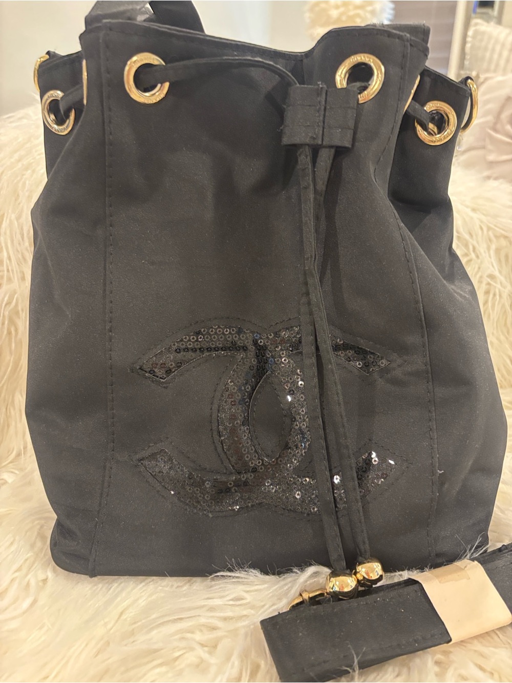 CHANEL Black Sequin Drawstring Shoulder Bag CHANEL MAKEUP GWP